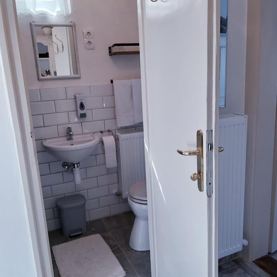 Apartmán Edina Vintage Vendeghaz Mosonmagyaróvár Exteriér fotografie