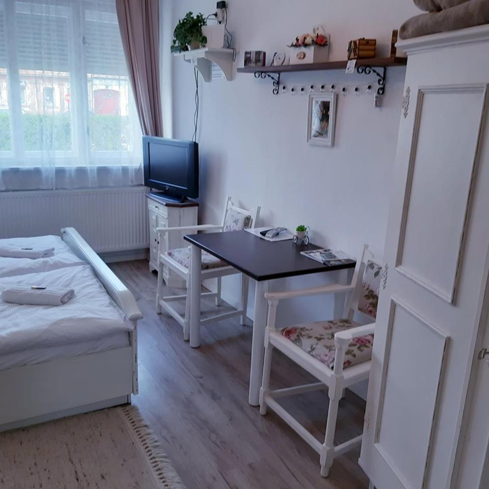 Apartmán Edina Vintage Vendeghaz Mosonmagyaróvár Exteriér fotografie